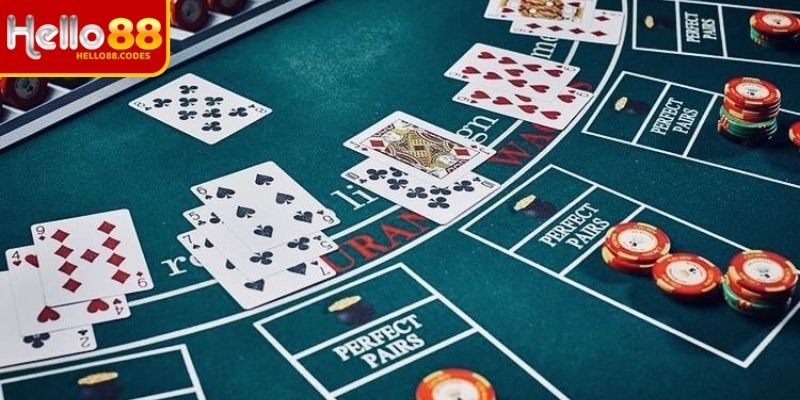 Trải nghiệm Poker Hello88 với dealer và lối chơi chiến thuật